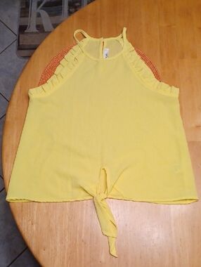 mine Butter Yellow Tie-Front Halter Camisole Size Medium